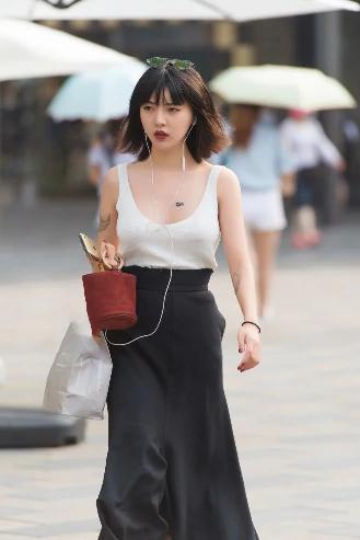 三年片在线观看？爱奇艺免费看？高清资源大全！第四集古代剧情震撼！